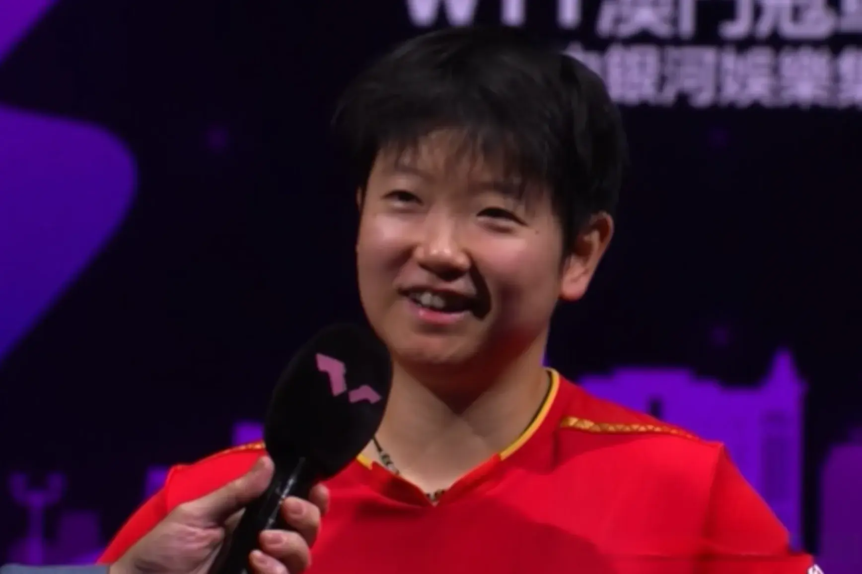 和曼昱是非, MvH