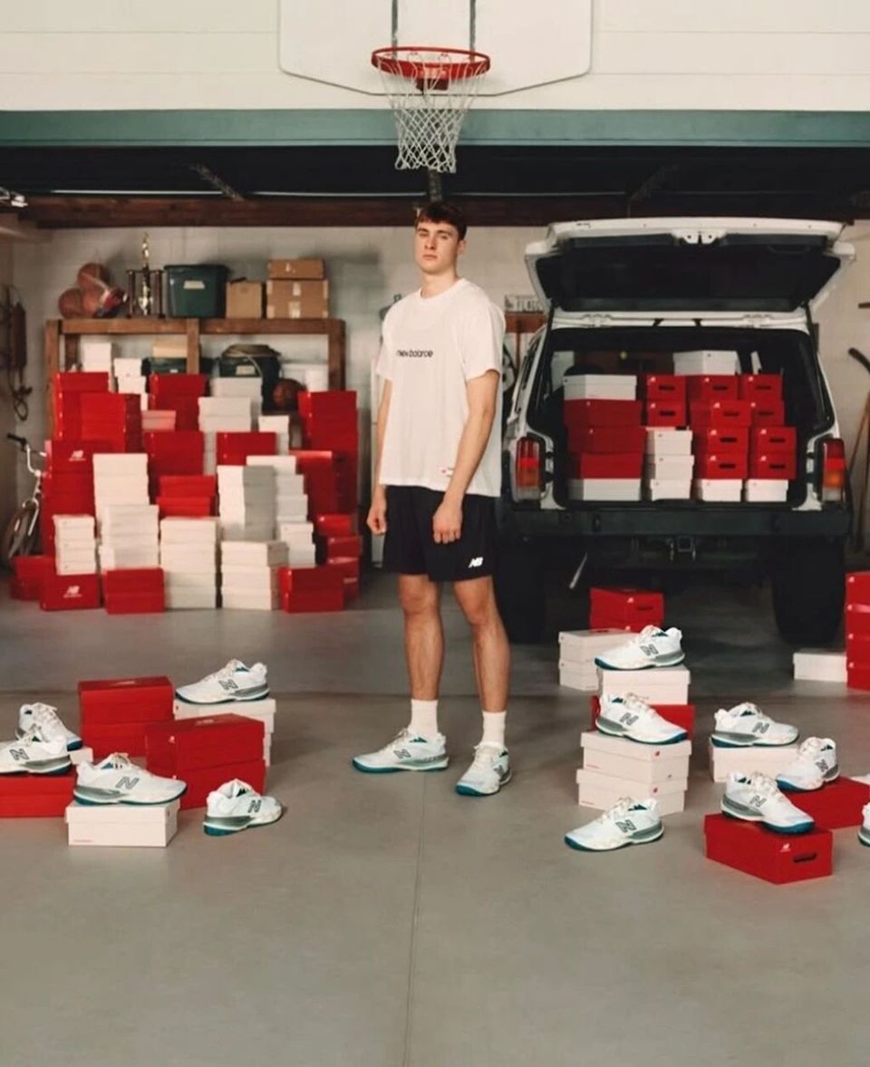 配色, 让他穿上自